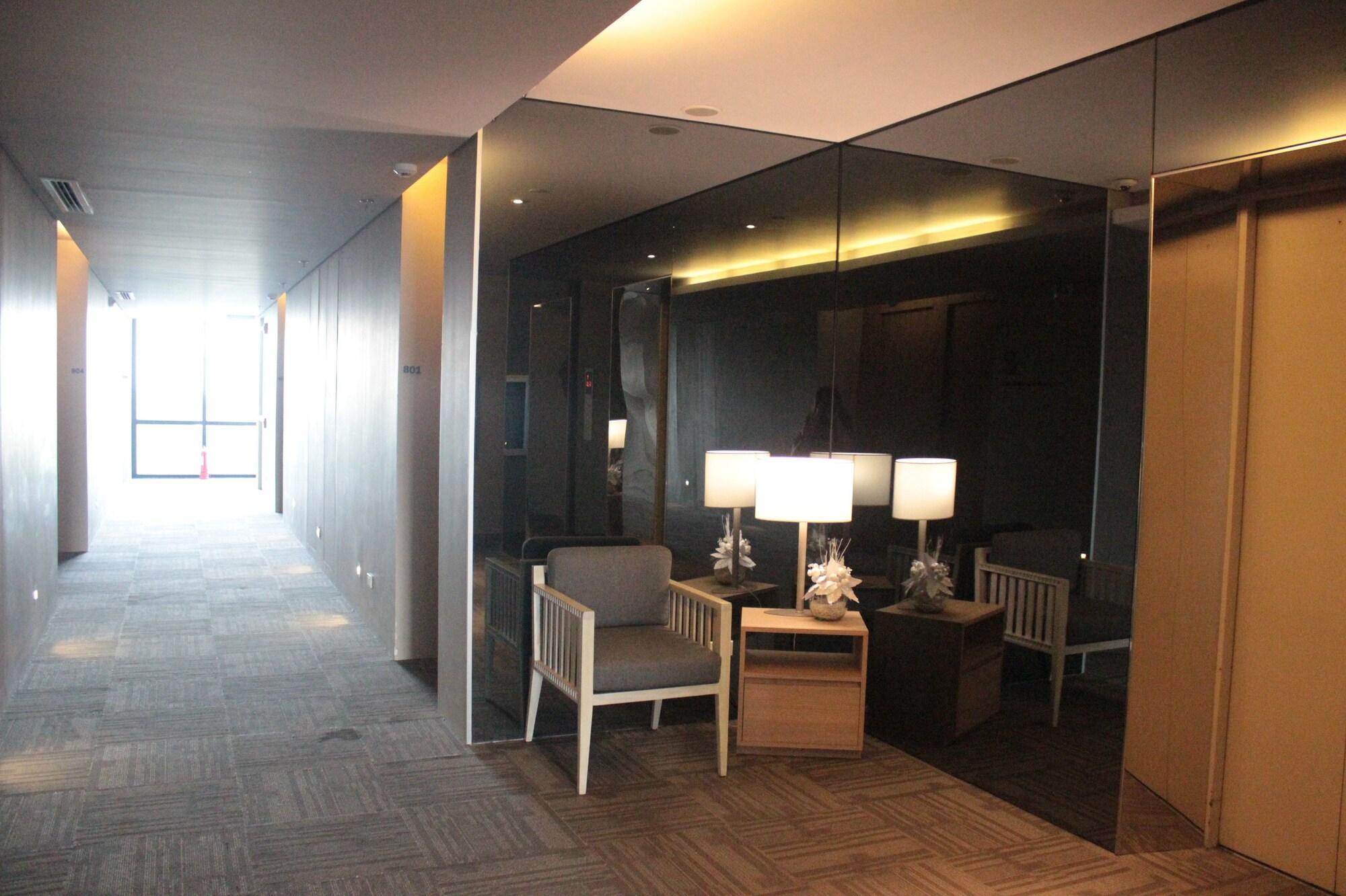 Privato Quezon City Ngoại thất bức ảnh
